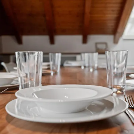 Range 6-zimmer Wlan Parkplatz Kueche Balkon 8 Personen *