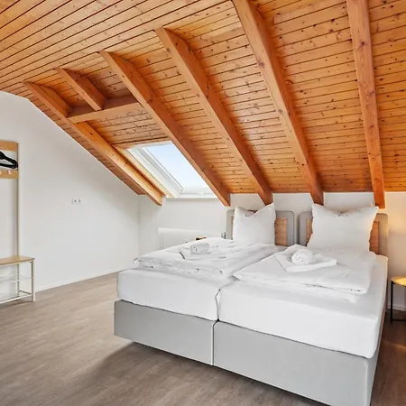 Apartment Range 6-zimmer Wlan Parkplatz Kueche Balkon 8 Personen Rudersberg