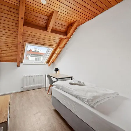 7 Zimmer-Wlan-Parkplatz-Kueche-Balkon-8 Personen アパート Rudersberg